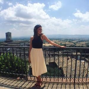 Meet your Posher, Elizabeth